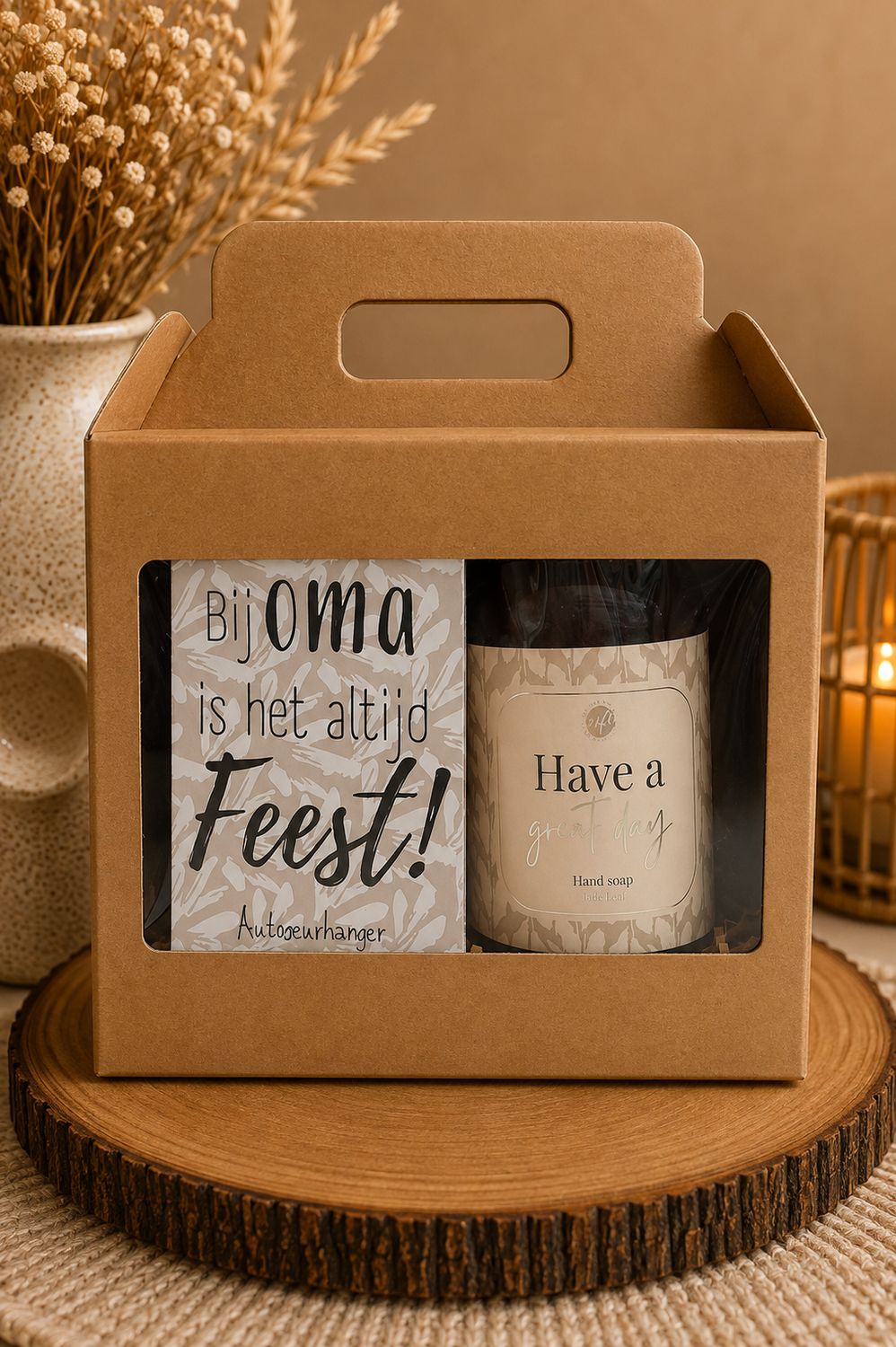 Cadeaubox voor Oma – Autogeurhanger “Bij Oma is het Altijd Feest” &amp; Handzeep | Kadelidootjes