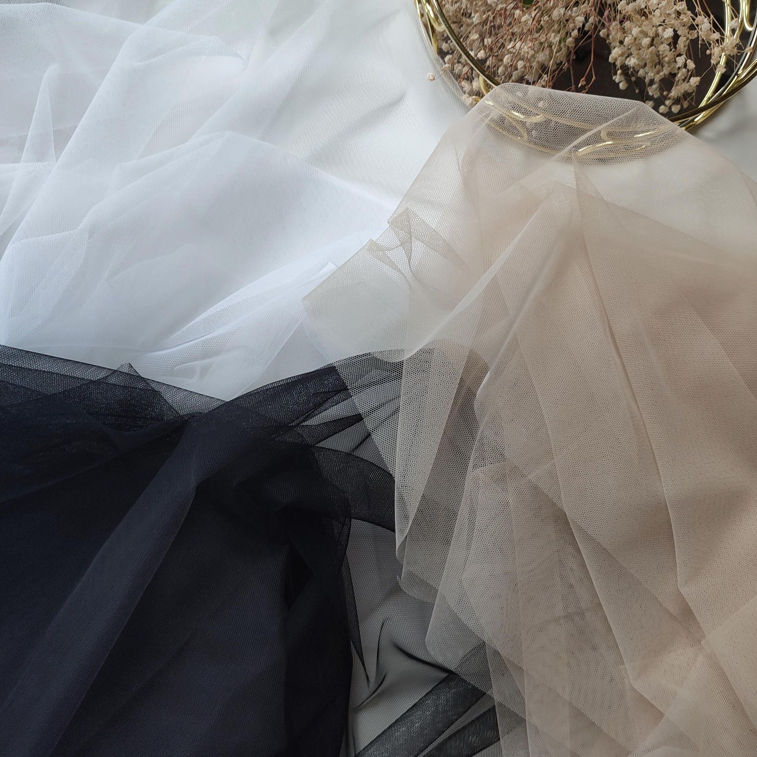 Non-stretch transparent bust mesh fabric for lingerie and corsetry