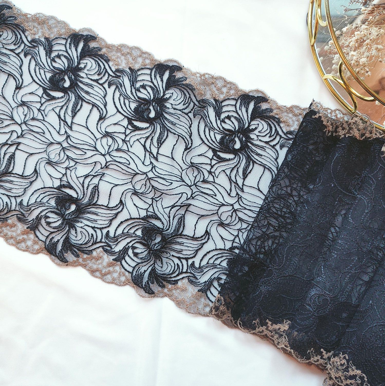 Non-stretch black and beige floral embroidered lace – 19 cm wide


