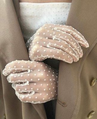 Patron Gants en Tulle, Inspiration Vintage