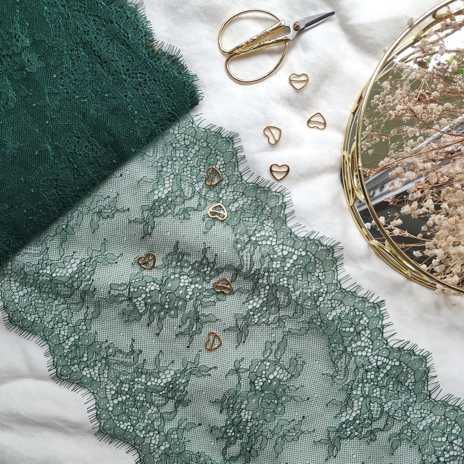 Emerald Chantilly Lace Trim with Eyelash Edges