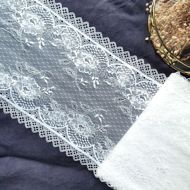 Ecru Stretch Lace Trim