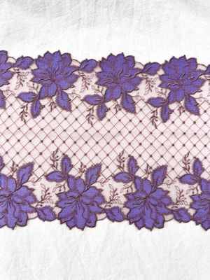 Lilac floral lace on coffee tulle, 21 cm wide

