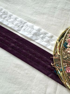 Nastro con Ganci e Occhielli