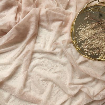 Malla elástica beige con patrón floral flocado, 140cm (55.1") de ancho