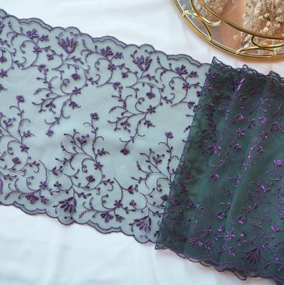 Pizzo ricamato verde scuro e viola – non elasticizzato 