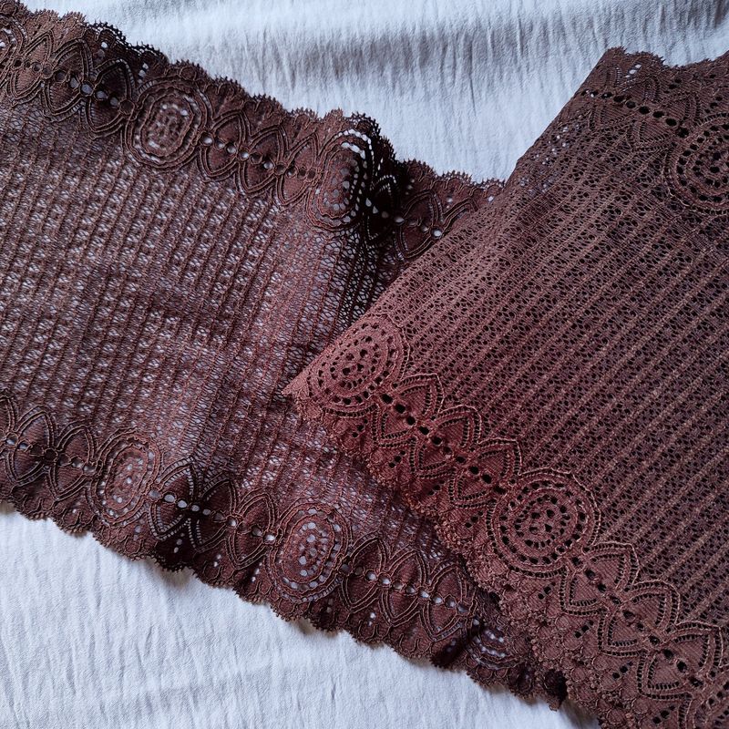 Pizzo elasticizzato marrone cioccolato 