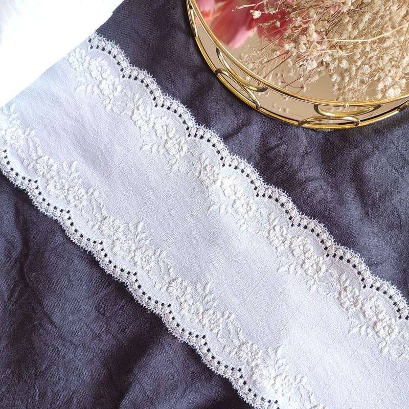 Pizzo floreale bianco non elasticizzato 