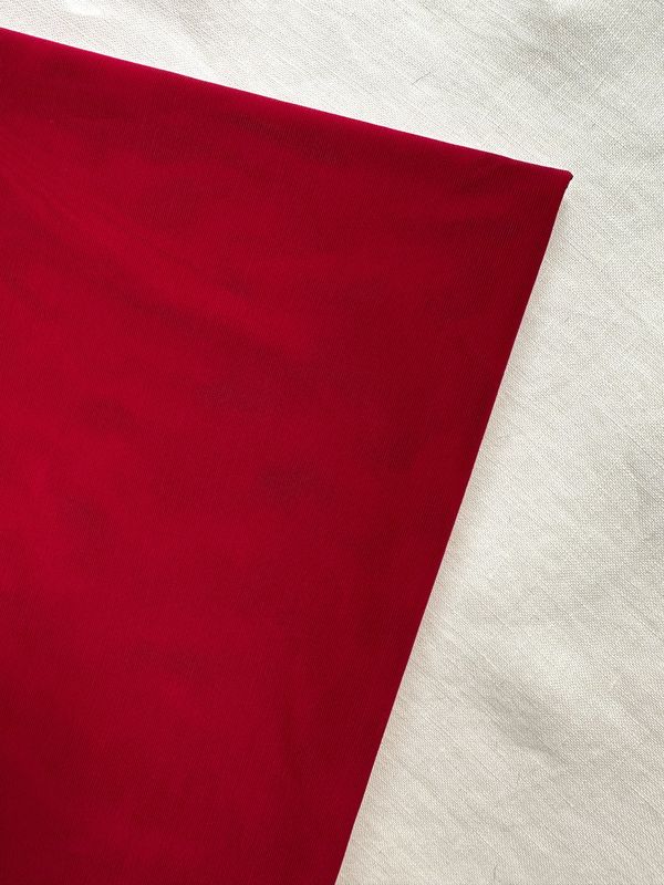 Tulle rete elastica rosso carminio