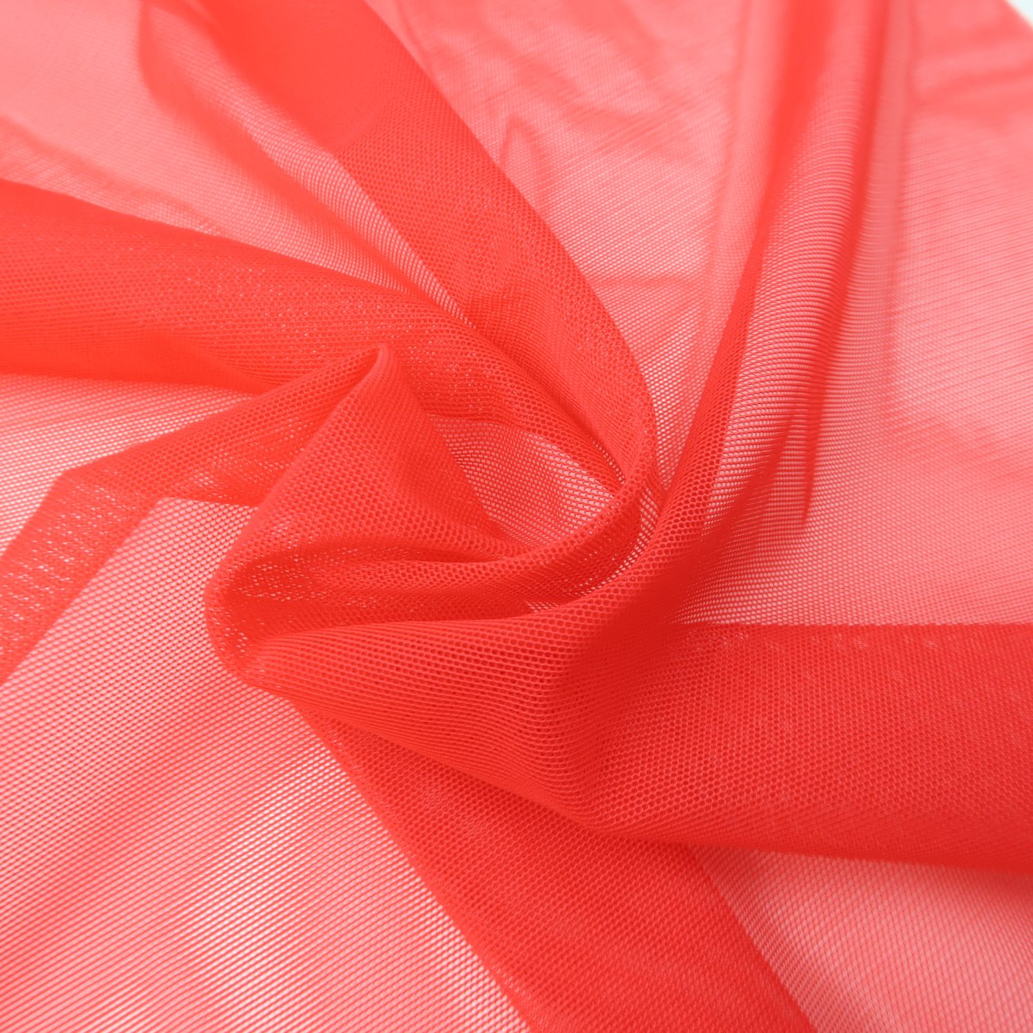Tulle résille rouge classique de Lauma
