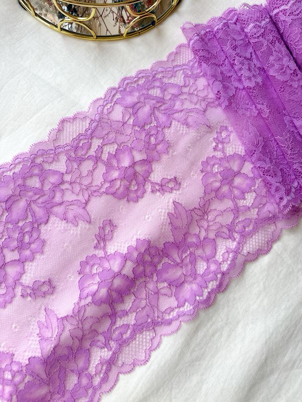 Soft Lilac Stretch Lace