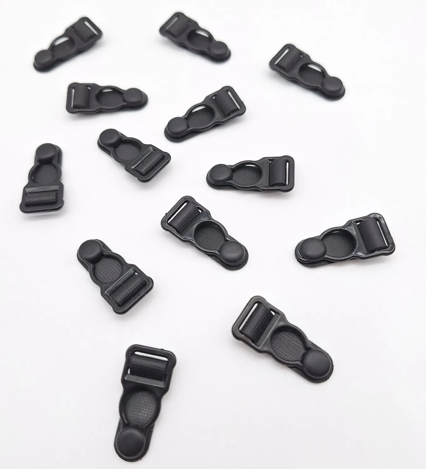 Clips Black