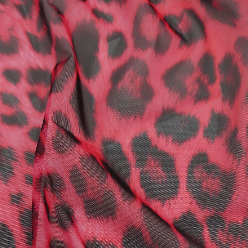 Printed stretch mesh with a pattern