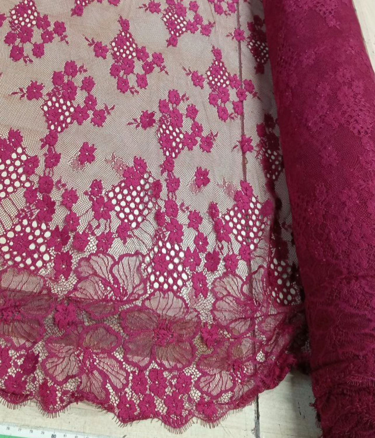 Berries Non Elastic lace fabric