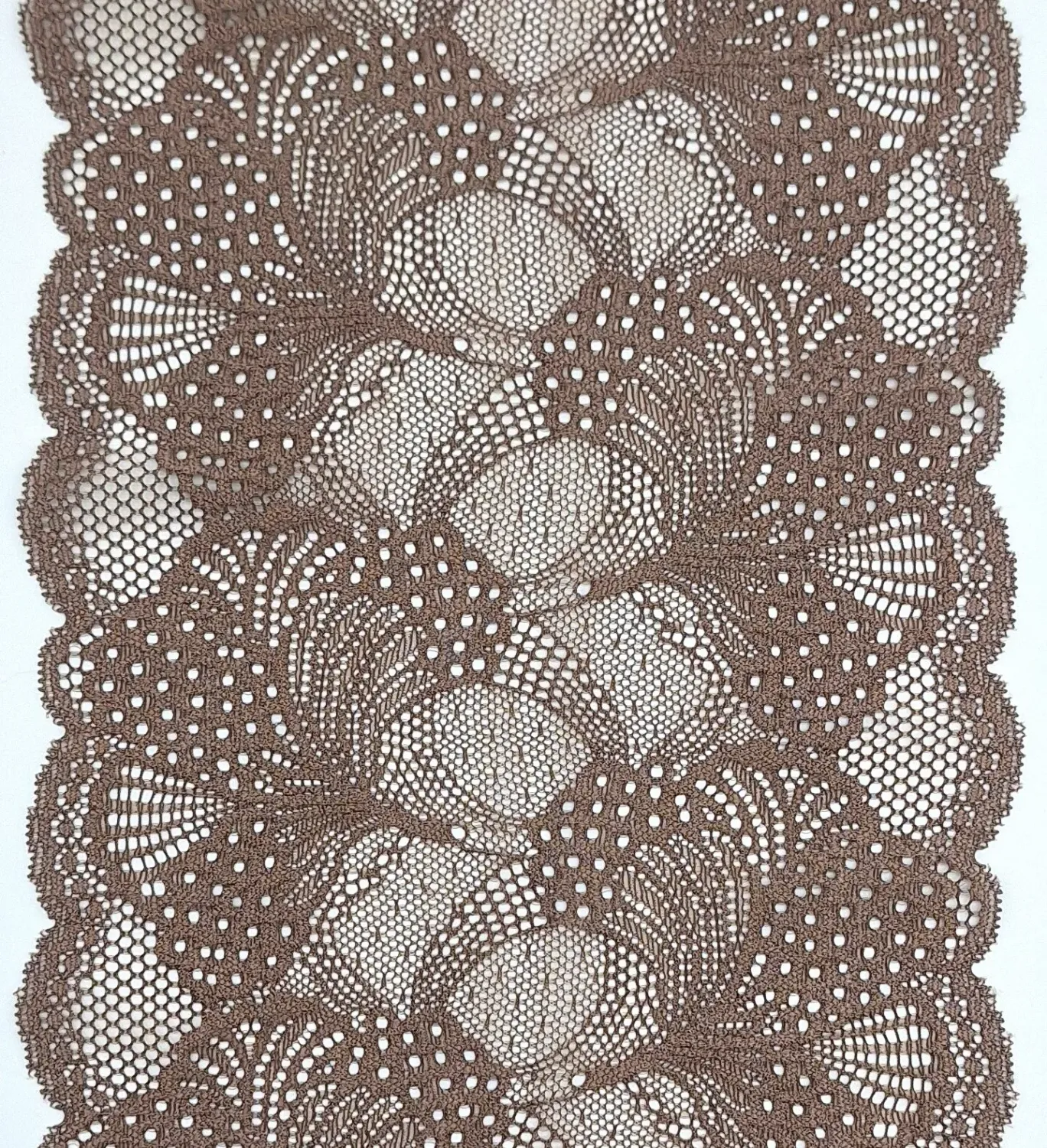 pepper stretch lace with floral pattern and scalloped edges