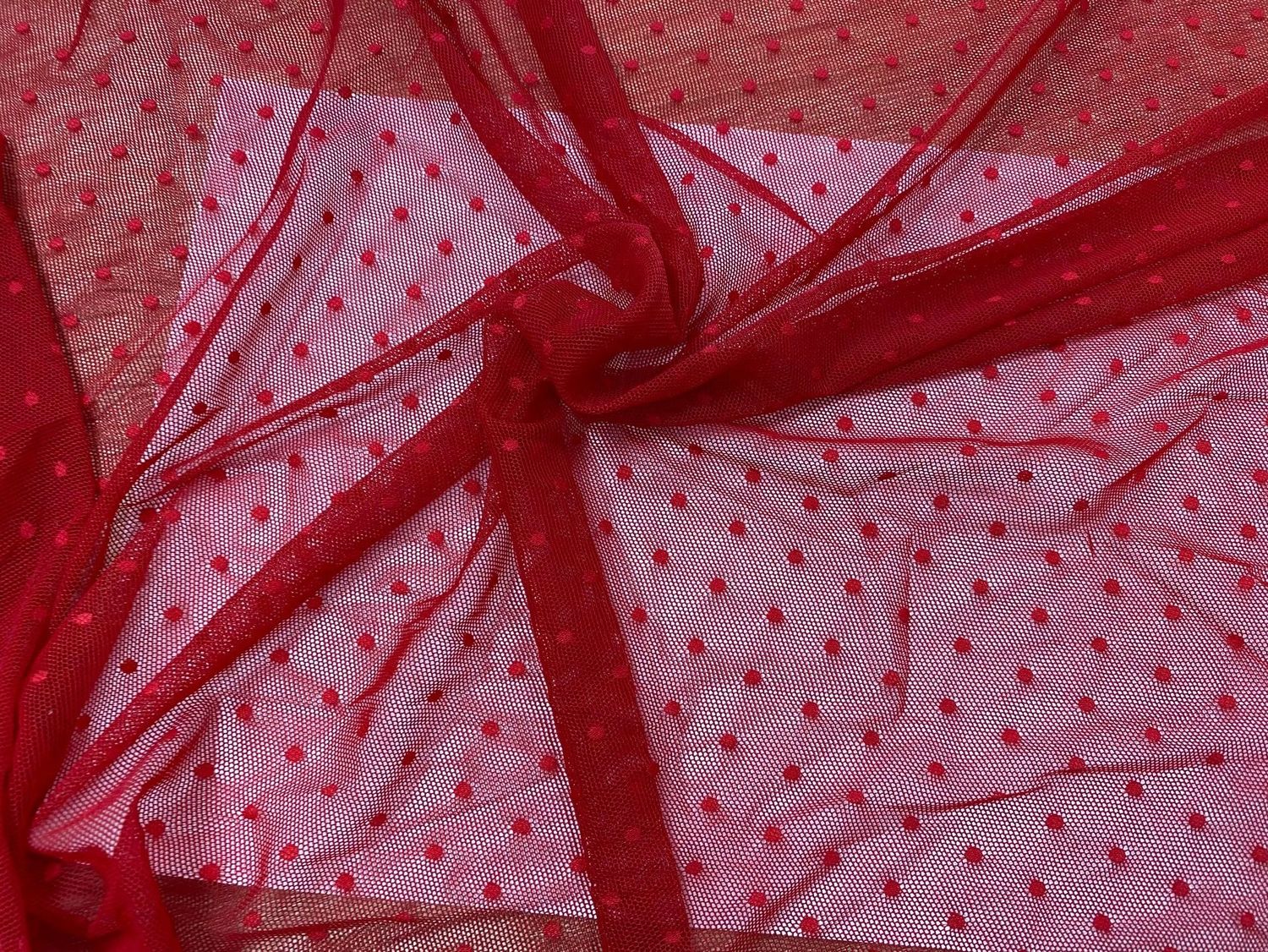 Elastic polka dot mesh red-5mm 1 meter