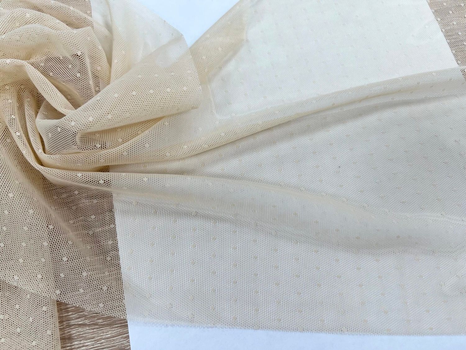 Elastic dot mesh 01122 2mm beige