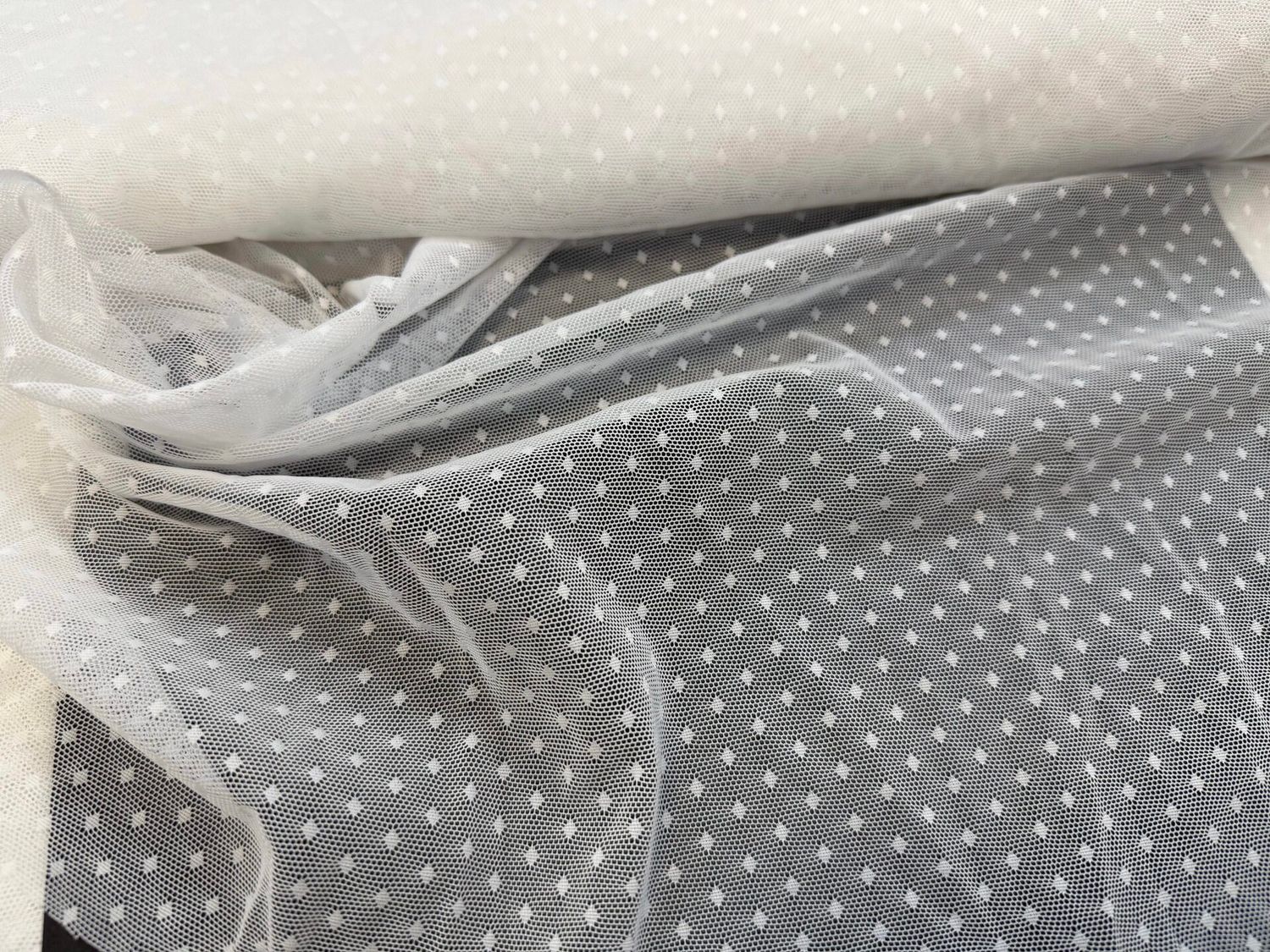 Elastic diamond mesh white 1meter