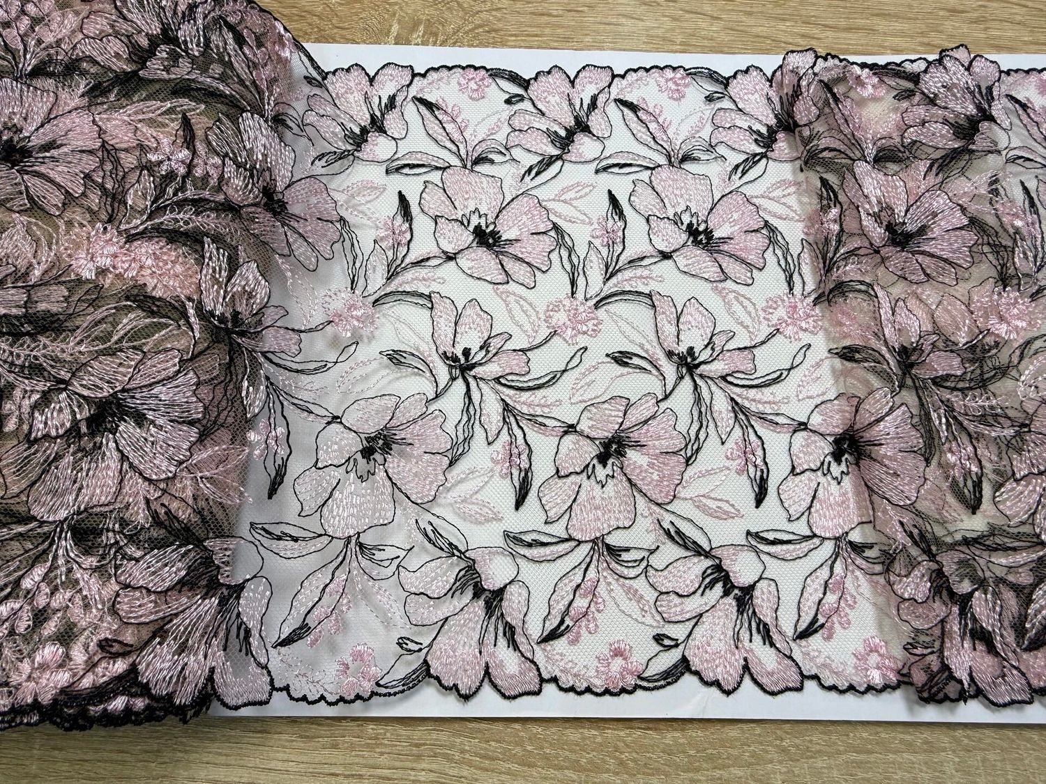 Embroidered mesh lace MIA-446 nude/soft pink/black