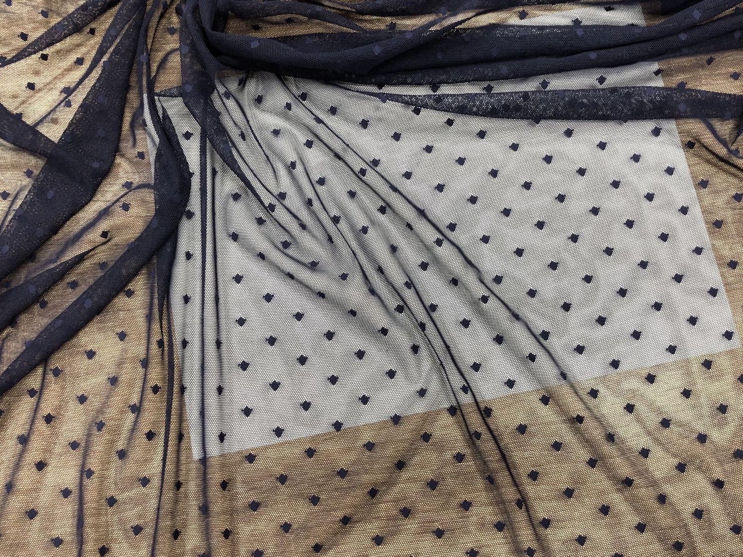 Elastic polka dot mesh dark blue 5mm 1 meter