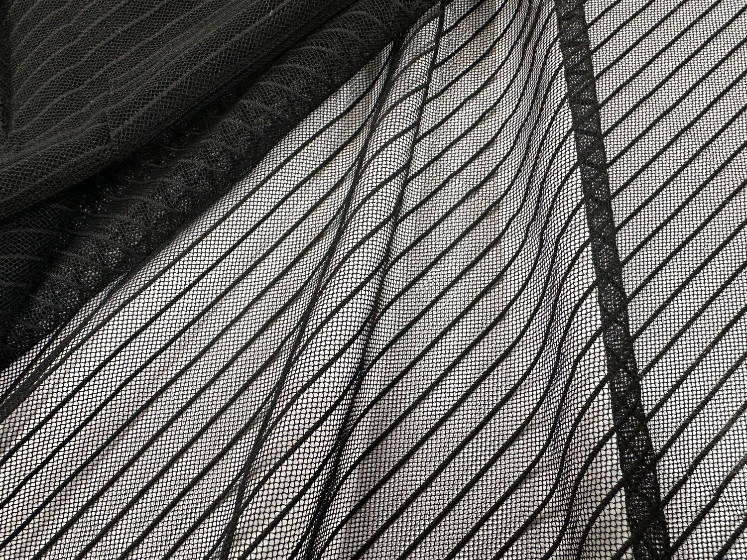 Elastic striped mesh XU-34711/150 stripe black