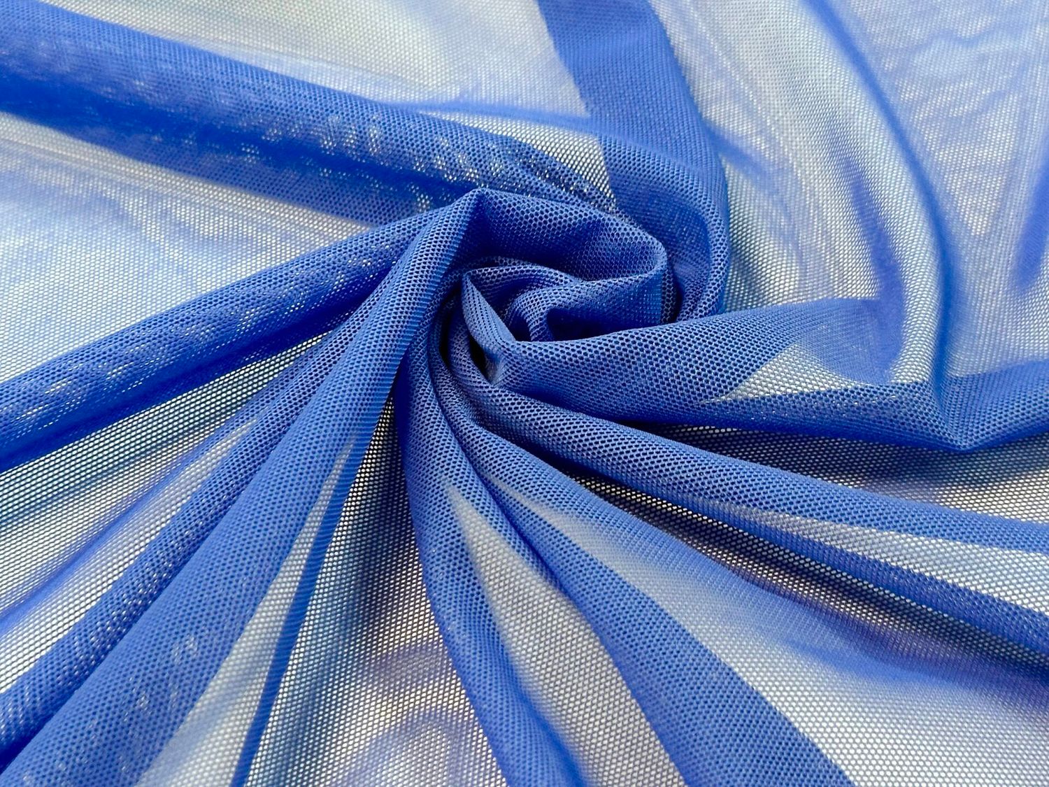 Elastic mesh cornflower 1meter