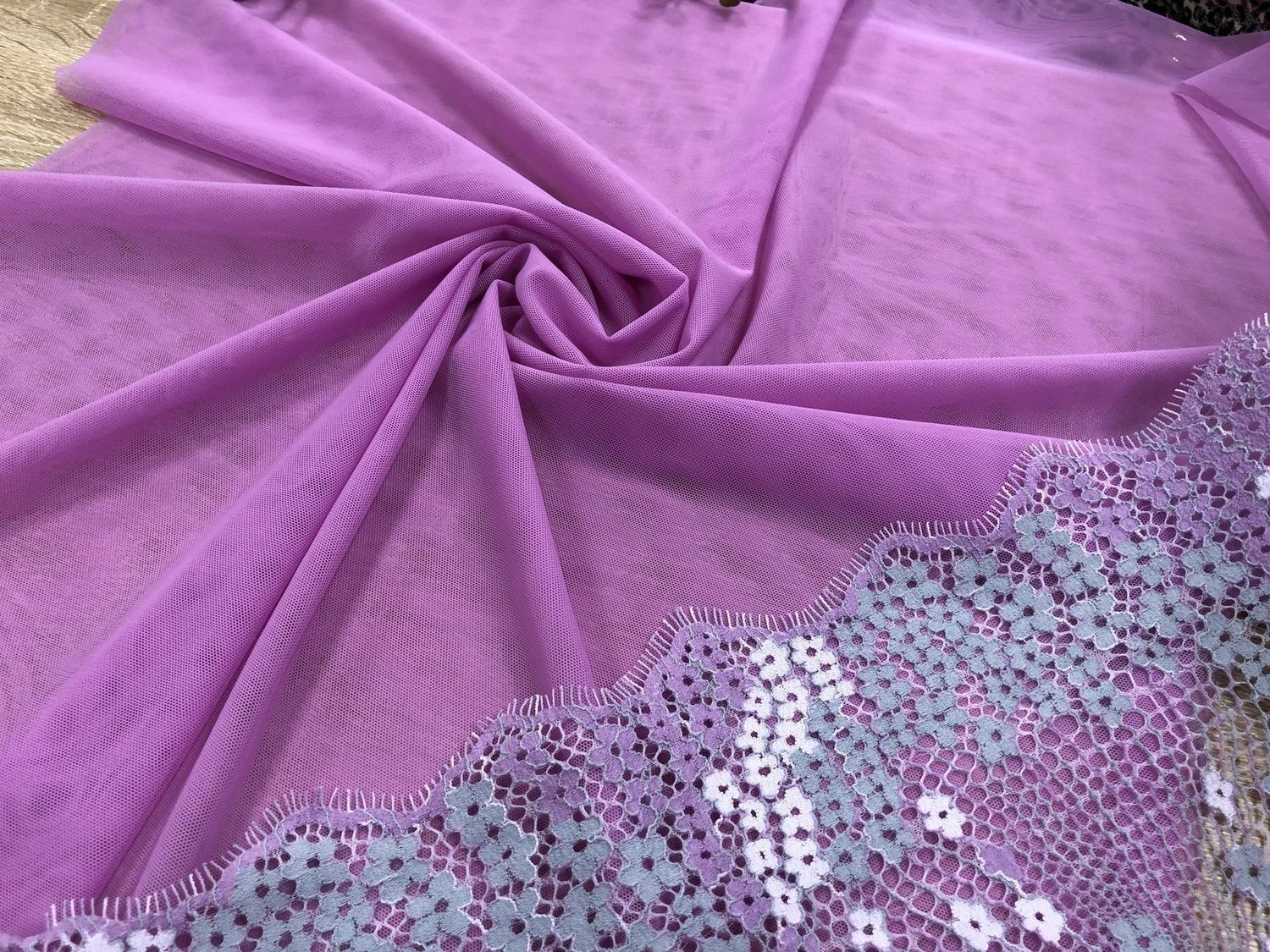 Elastic mesh pink lavender 1 meter