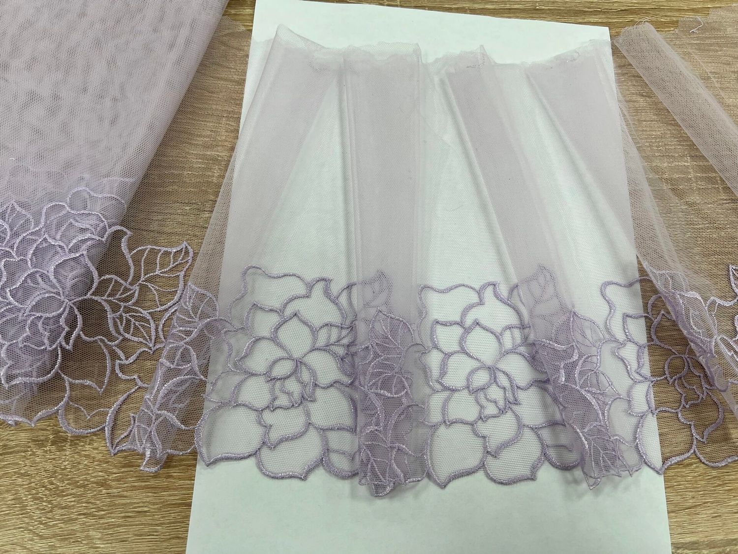 Embroidered mesh lace NI-90279 lilac