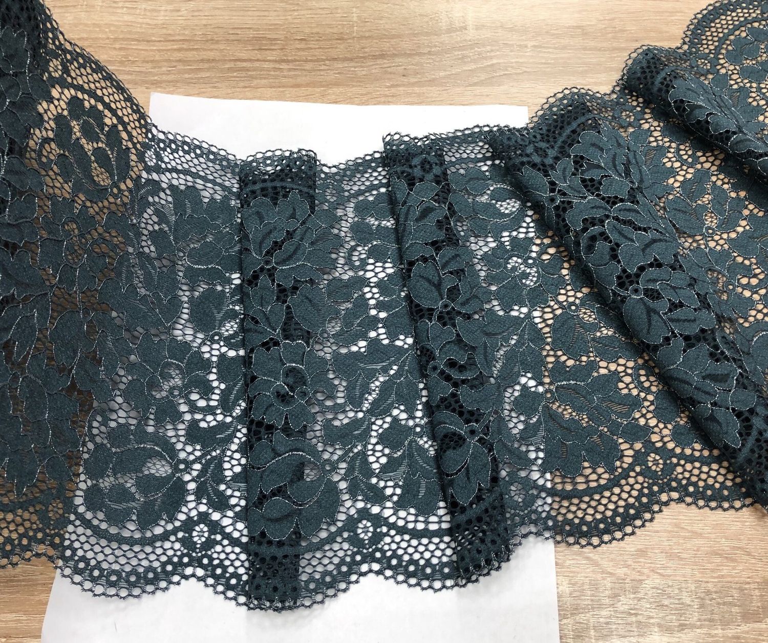 Elastic lace DE-901 balsam green/silver