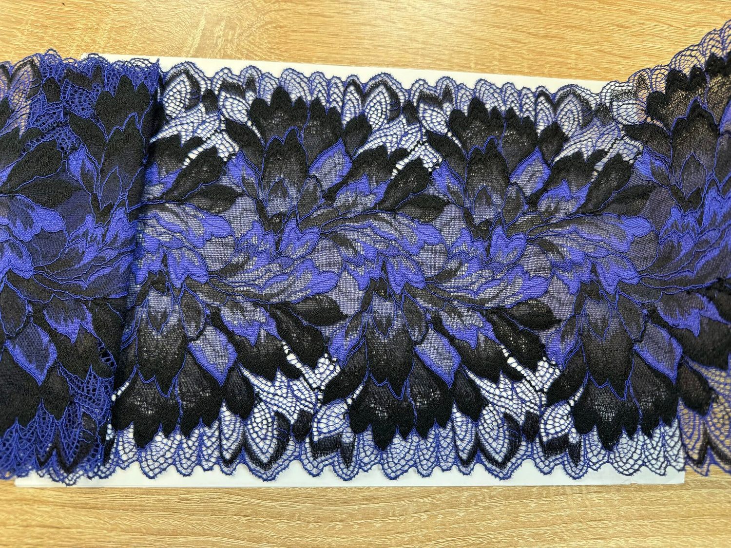 Elastic lace E4313-2 black/cornflower