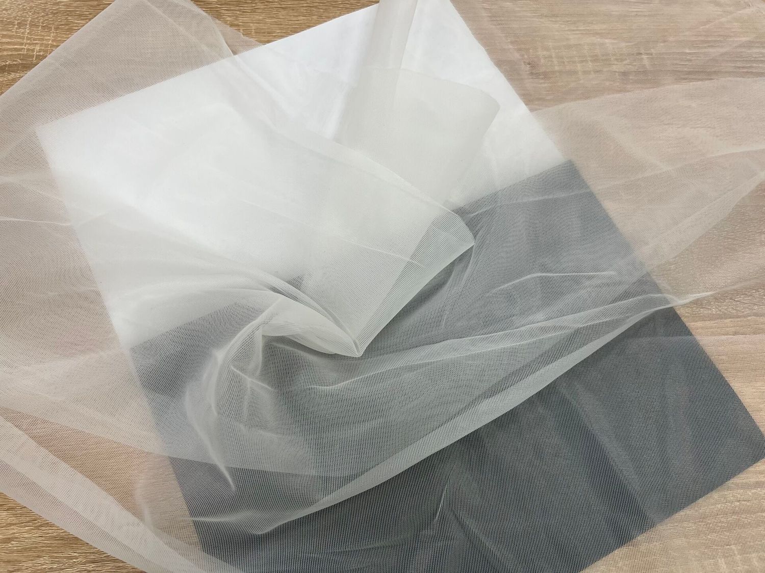 Corset mesh 1 meter ecru