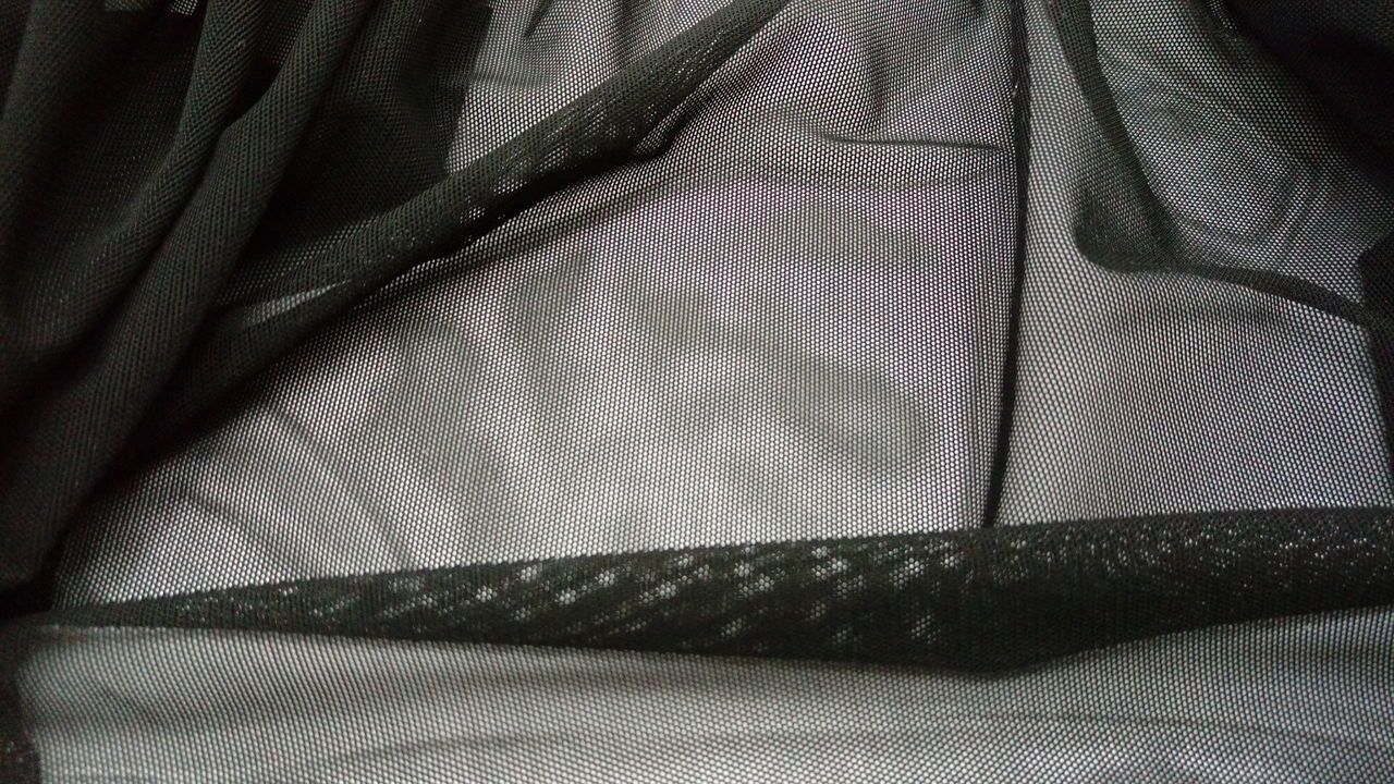 Elastic mesh black 1meter