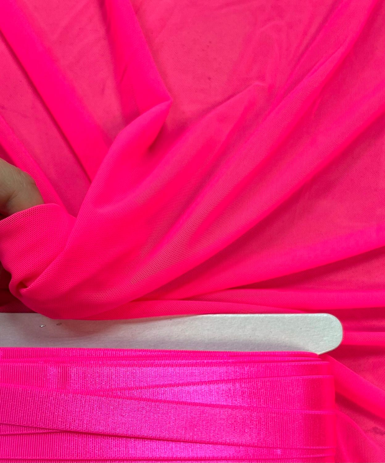 Elastic mesh OT-0452 coral-pink neon
