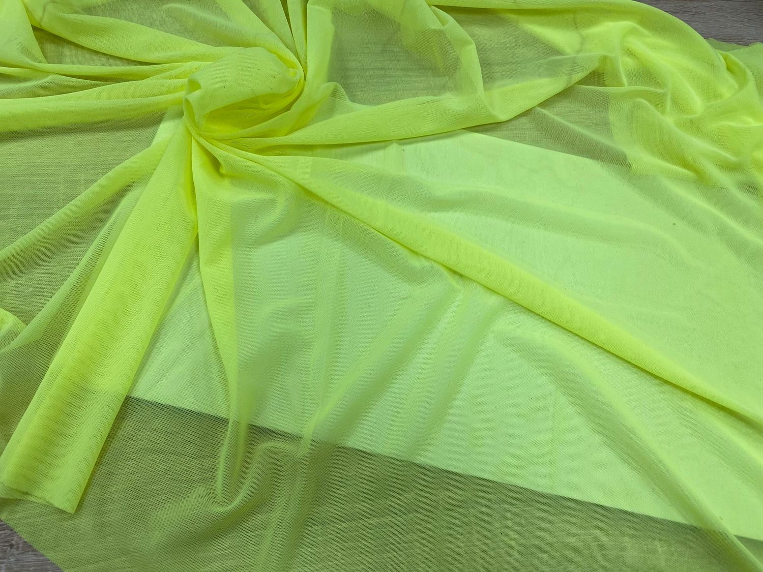 Elastic mesh lemon 1meter