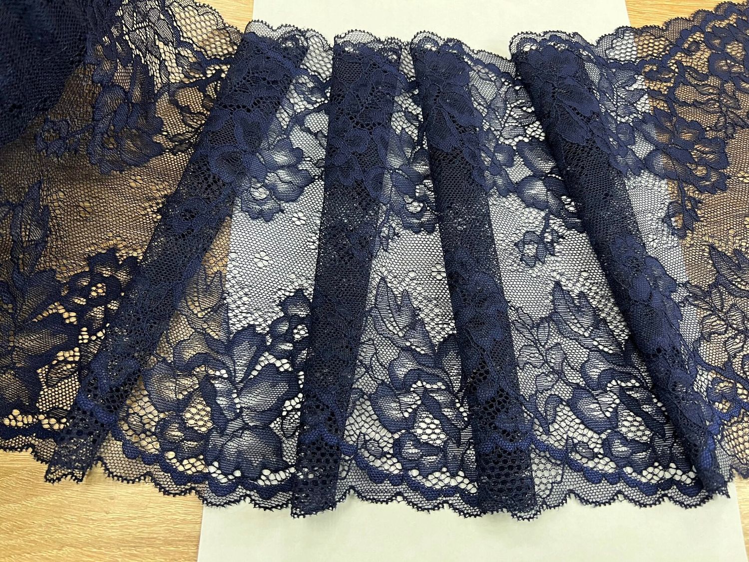 Elastic lace E2261 dark blue