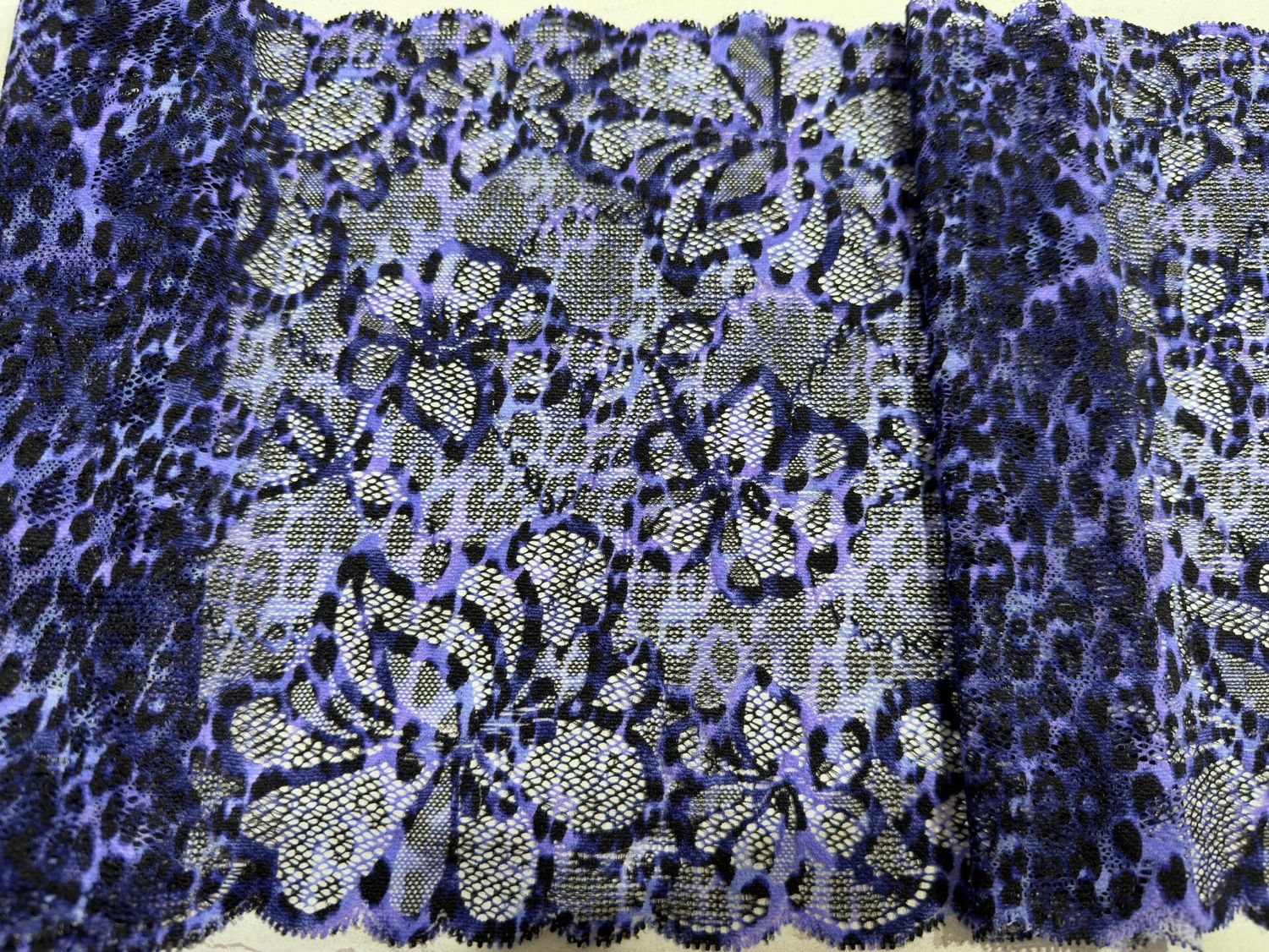 Elastic lace IM-479 leopard cornflower