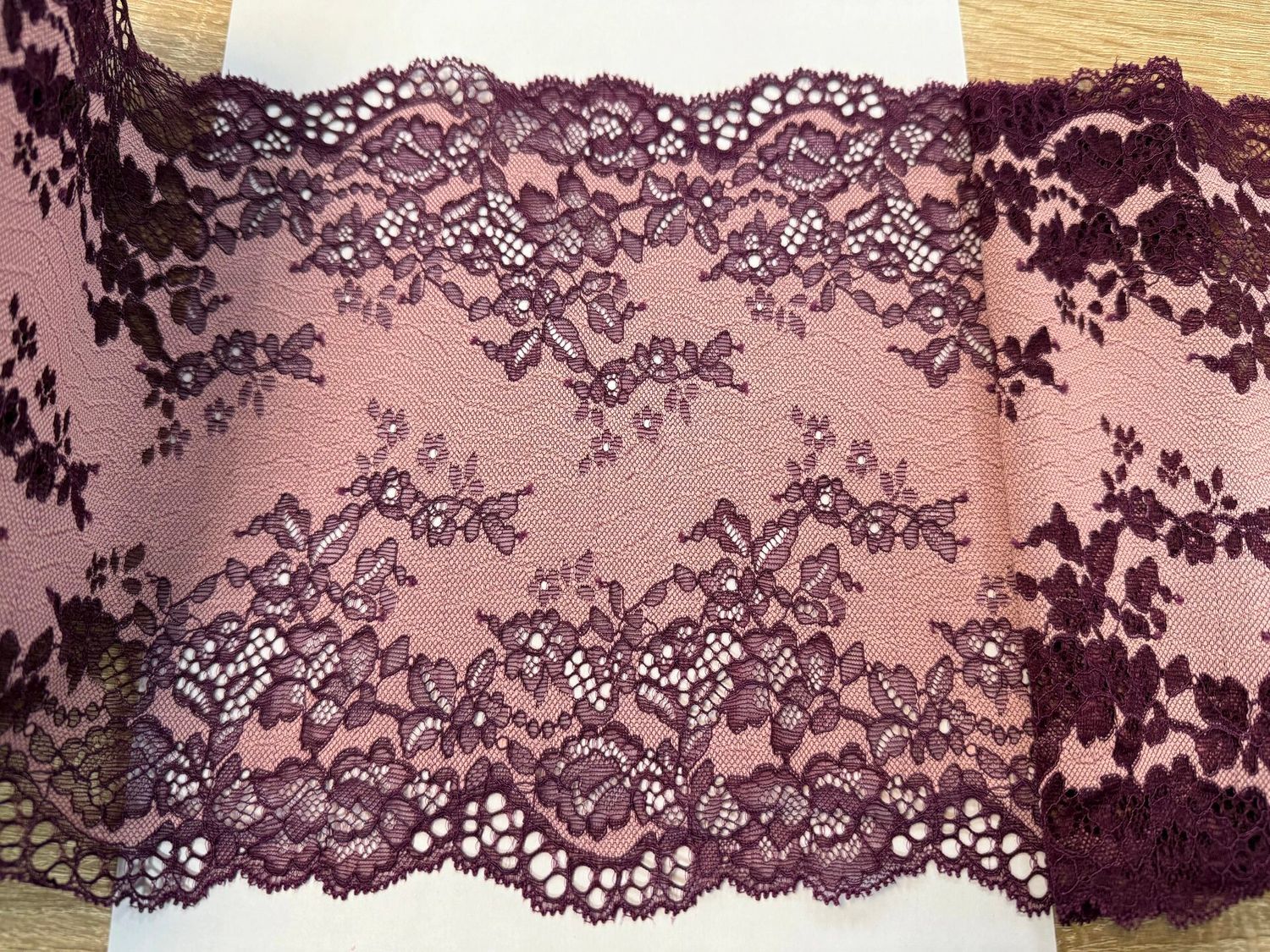 Elastic lace LN-90188 lilac/plum