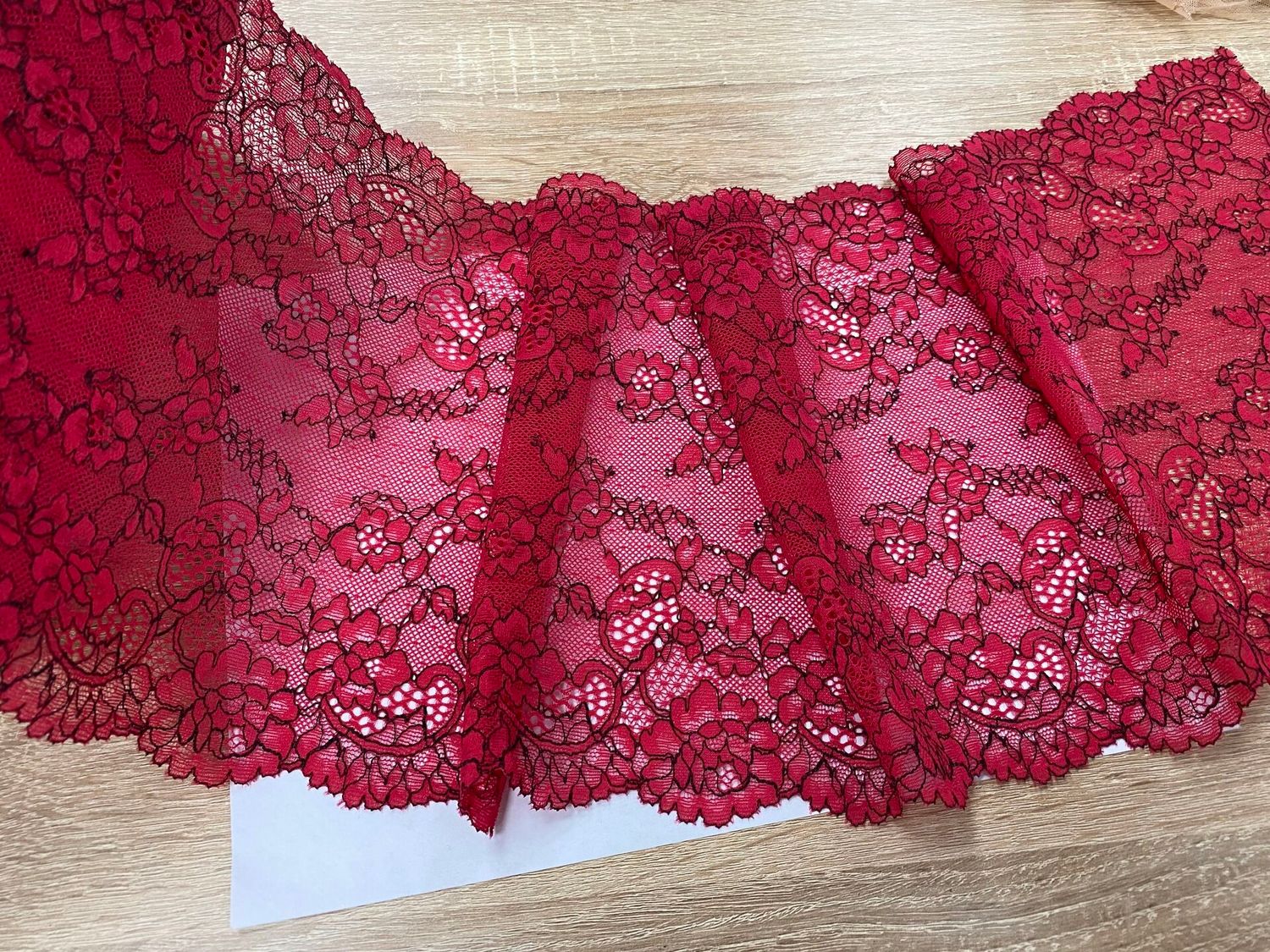 Elastic lace NV-9046 raspberry-red/black