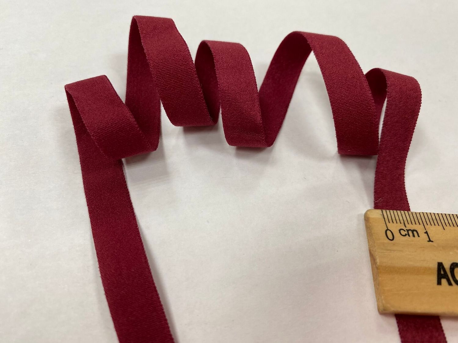 Lingerie elastic 10 W 13624 bordeaux (50m)