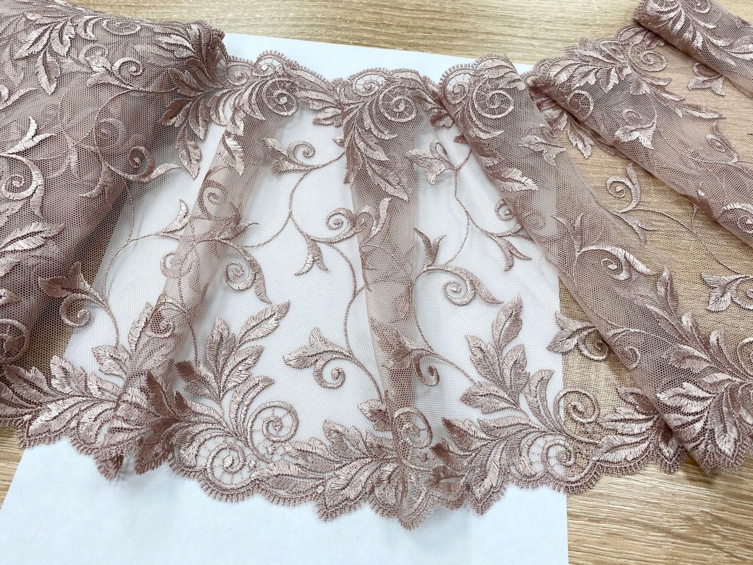 Embroidered mesh lace BS-203 dusty pink JN