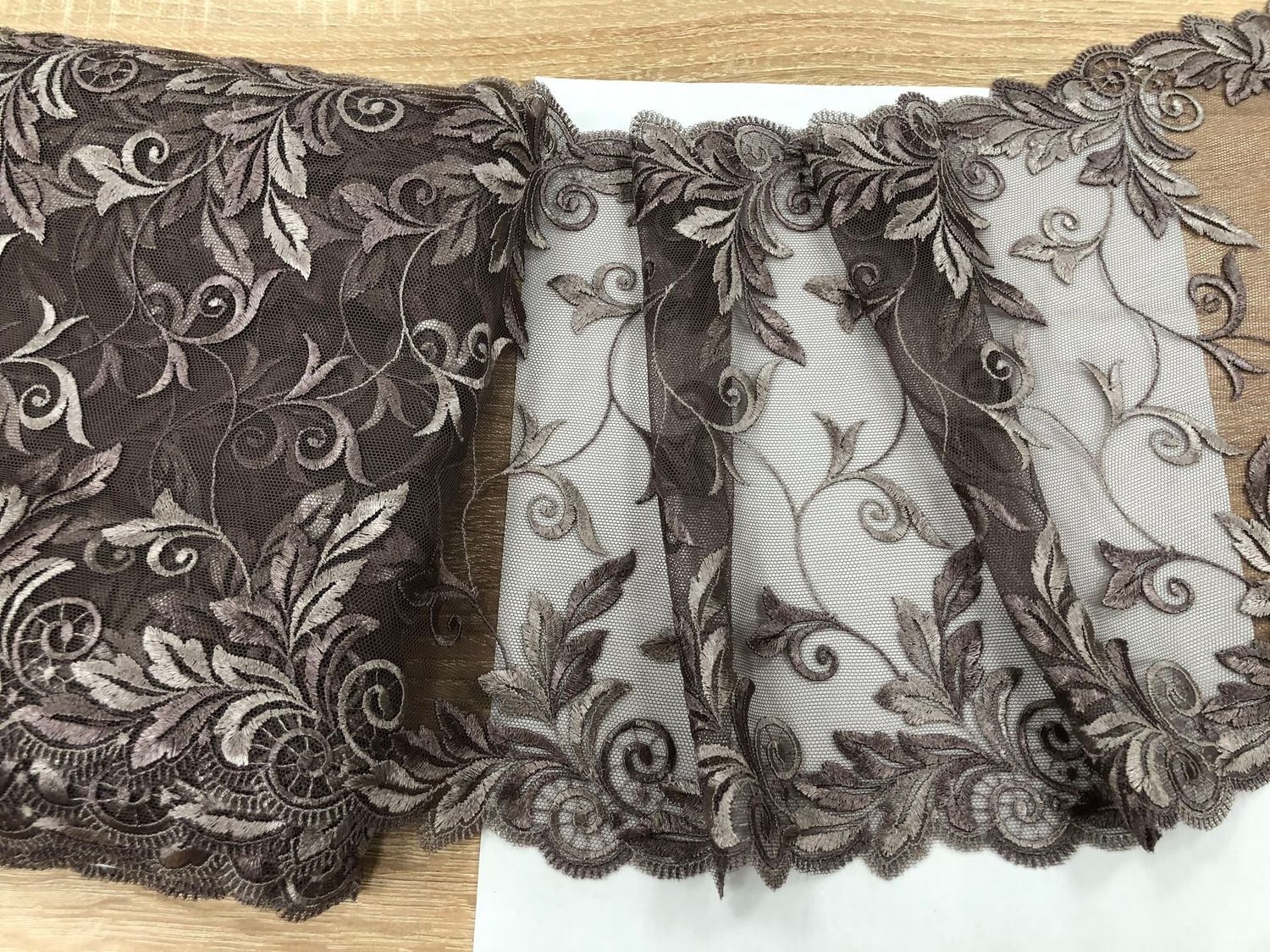 Embroidered mesh lace BS-203 brown-grey TM