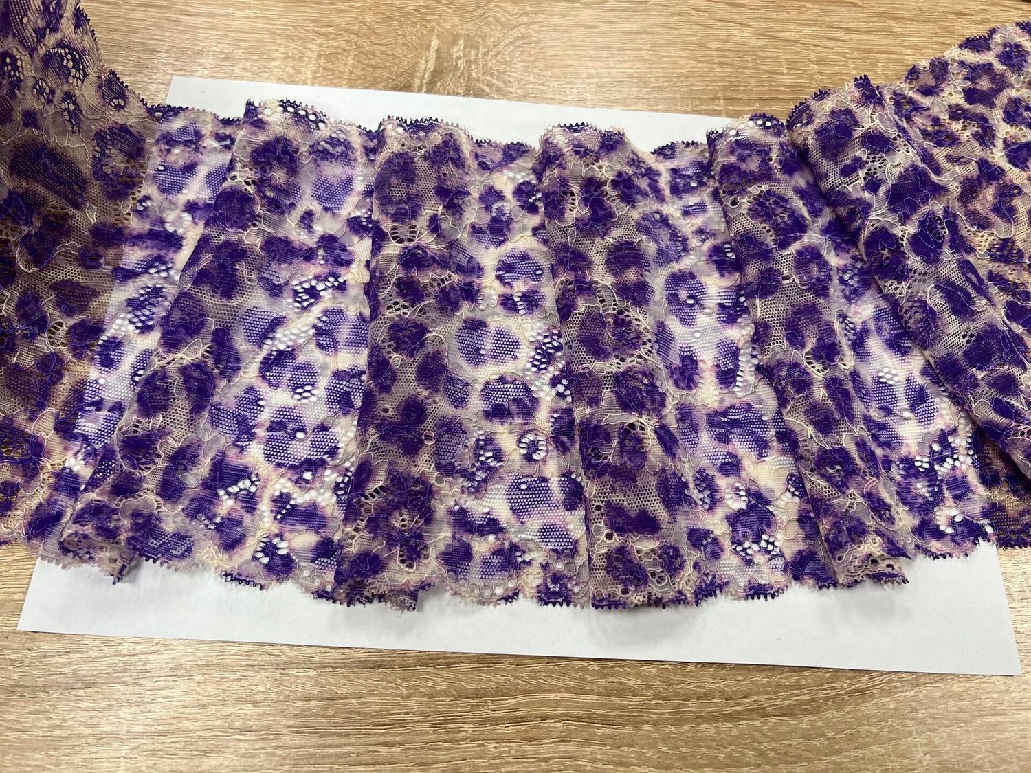 Elastic lace FD-7523 leopard dark.lavender