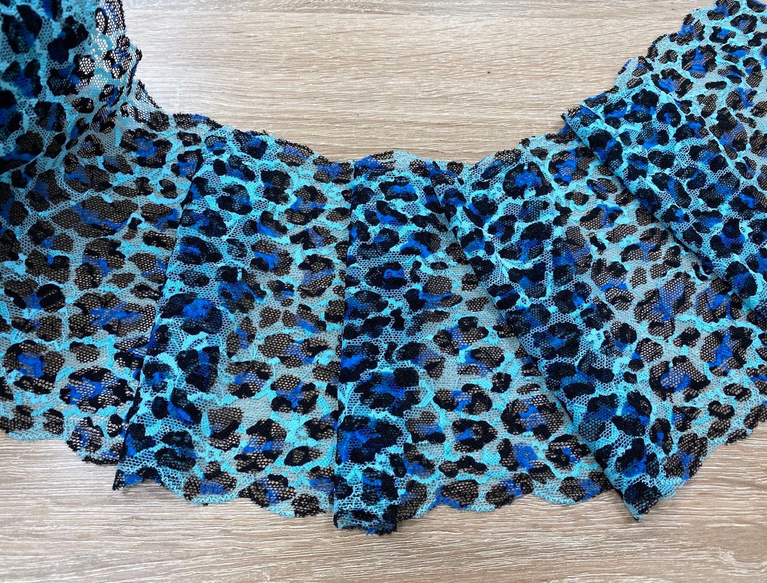 Elastic lace JN-1117 turquoise leopard