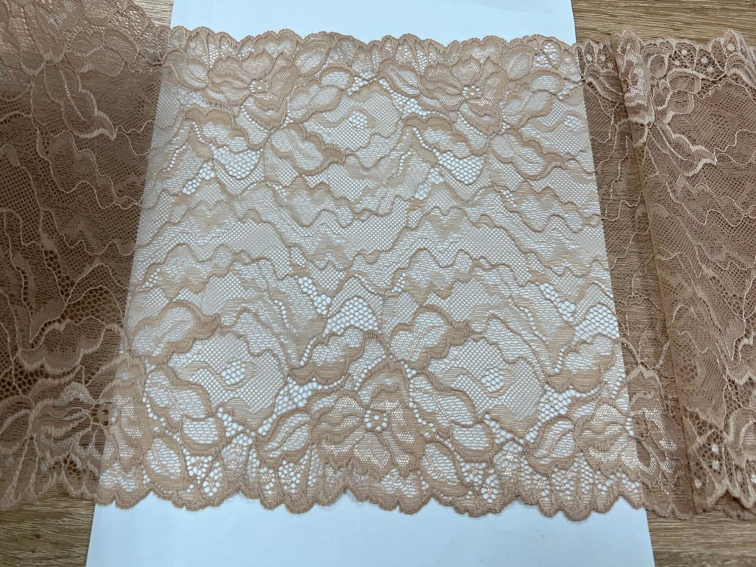 Elastic lace LV-7561 dark. beige