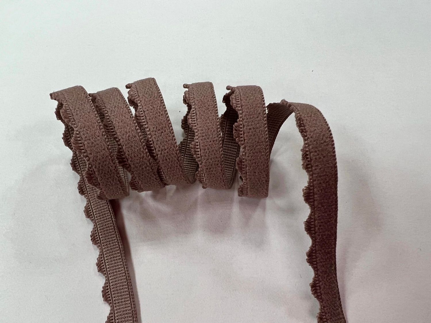Decorative lingerie elastic coffee 8mm (50m)