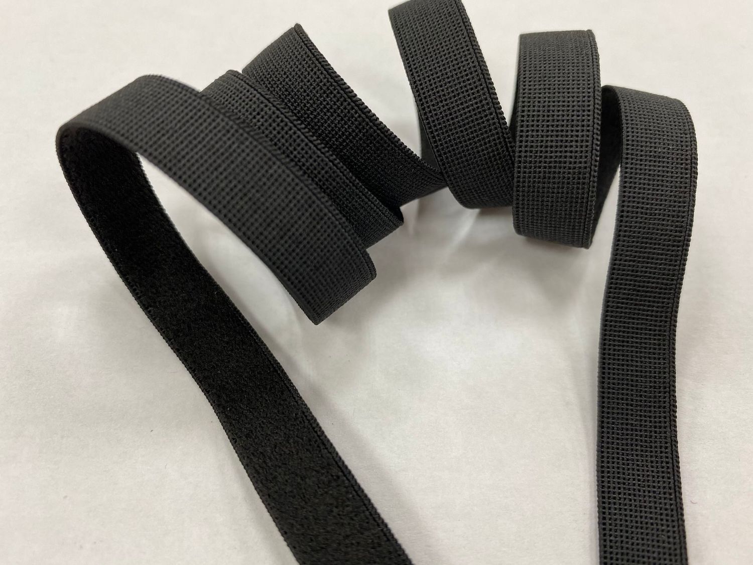 Underbust elastic lingerie 10mm black matte (50m)