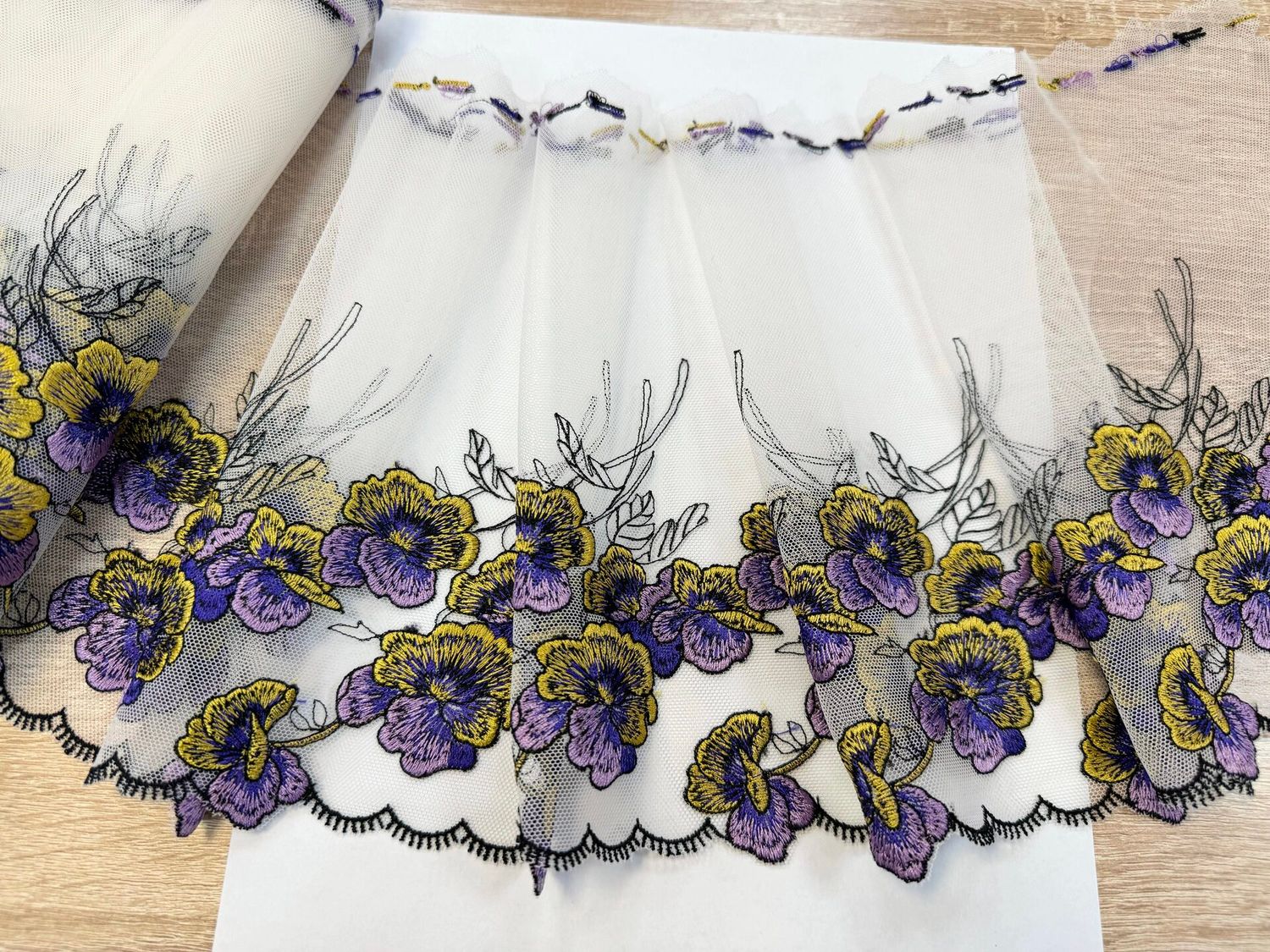 Embroidered mesh lace AG-316 cream/lavender/mustard