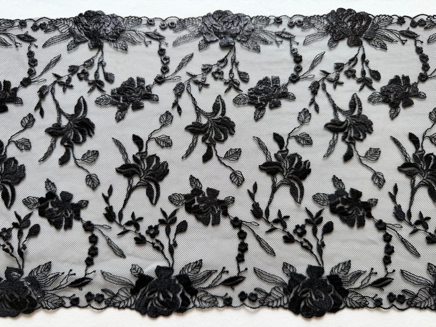 Embroidered mesh lace AL-707 black/lurex black