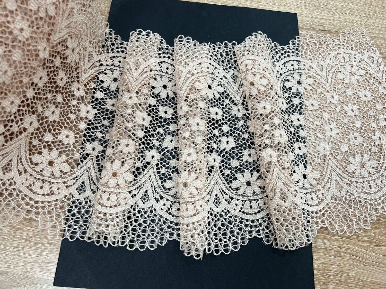 Elastic lace MO-D012 beige (dense) DN