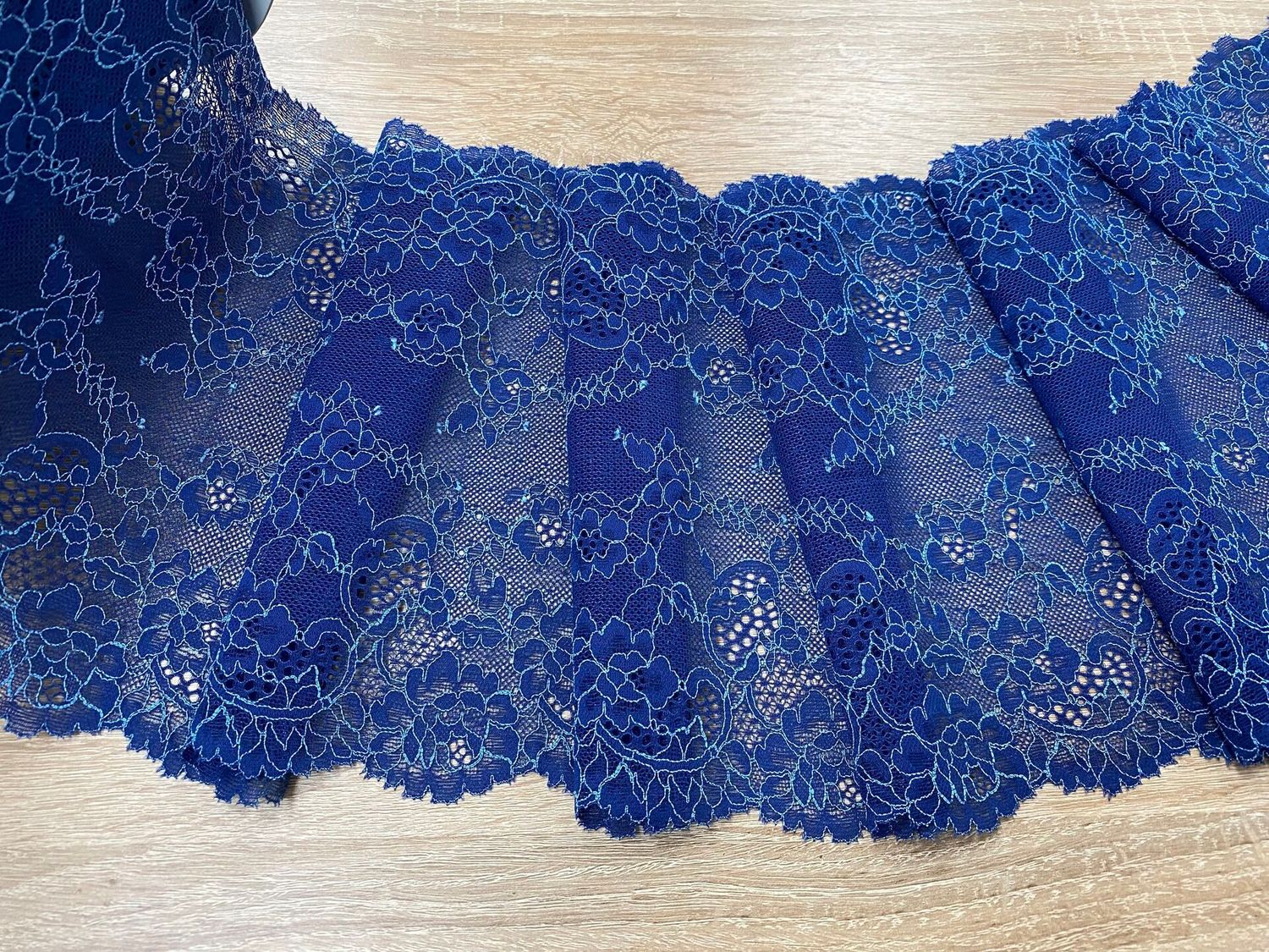 Elastic lace NV-9046 cornflower/sky blue